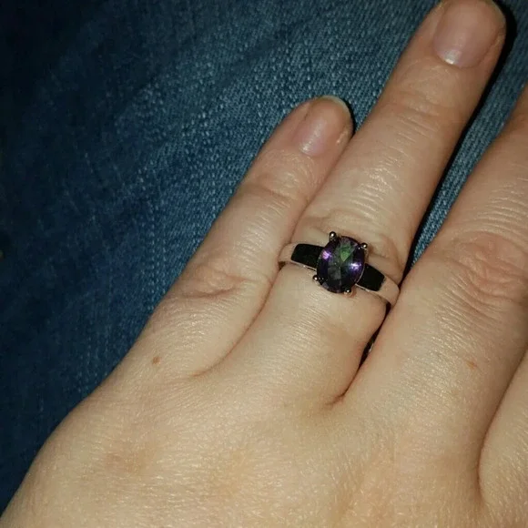 Mystic topaz Rainbow size 8 ring - Picture 5 of 5